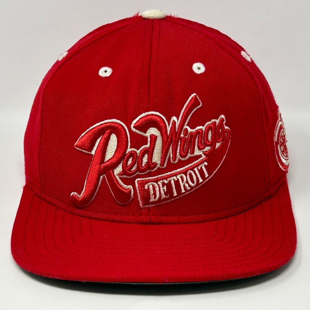 Detroit Red Wings Script Wool Hat Baseball Cap Red Reebok Snapback NHL Spell Out